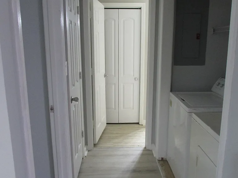 3948 Henry Ct — Photo 5