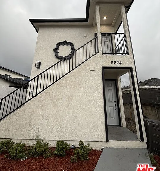 8624 Graham Ave #A — Photo 9