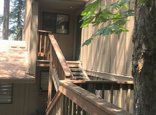 108 Treehill Loop, Eugene, OR 97405