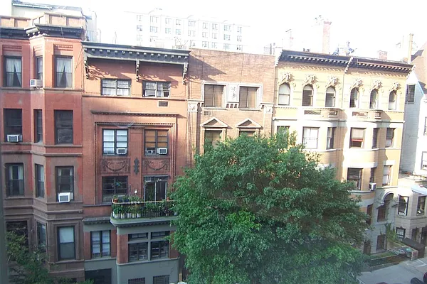 Rented by Susan Finkel, LREB | media 26