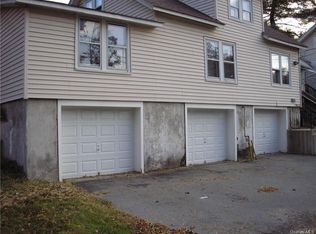 4 1st St, Middletown, NY 10940