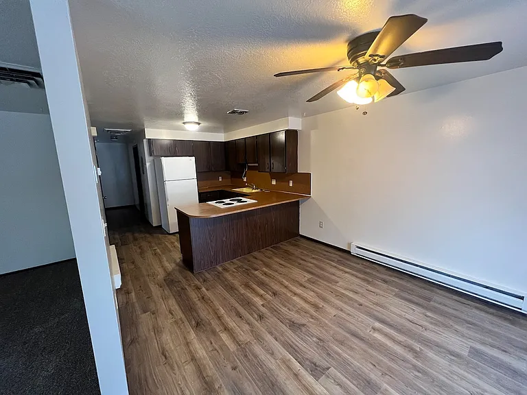 62 N 300 W #D — Photo 5