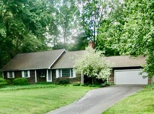 23 Old Powder House Rd, Lakeville, MA 02347