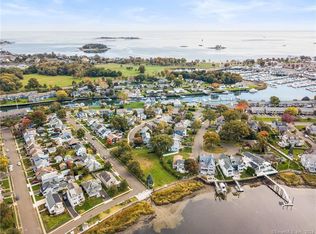 108 Gregory Blvd, Norwalk, CT 06855