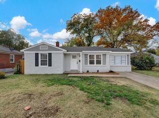 831 Bartlett Rd, Memphis, TN 38122