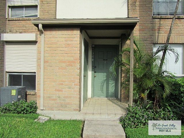 1st image of 2901 Central Blvd Unit 304