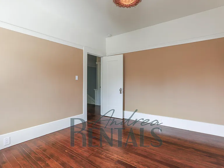 485 Boulevard Way — Photo 38