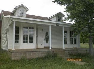 1115 McCord Hollow Rd, Hohenwald, TN 38462