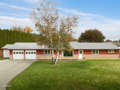 711 S 70th Ave, Yakima, WA, 98908