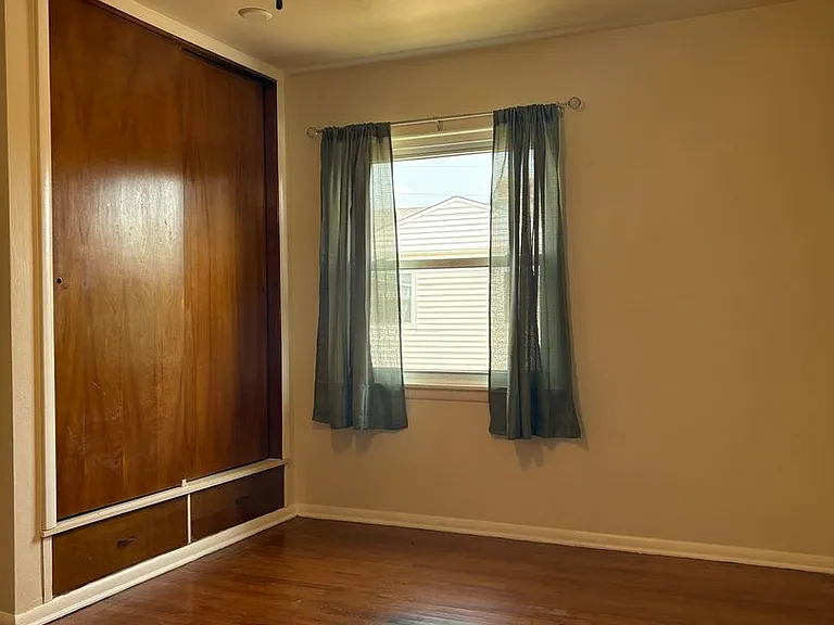 4401-4407 Eastridge Dr — Photo 29