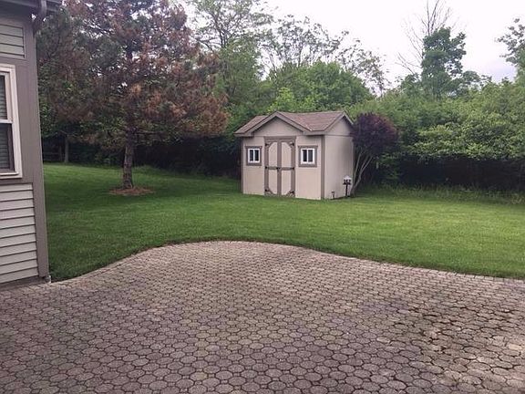 3rd image of 306 Parktrace Ct