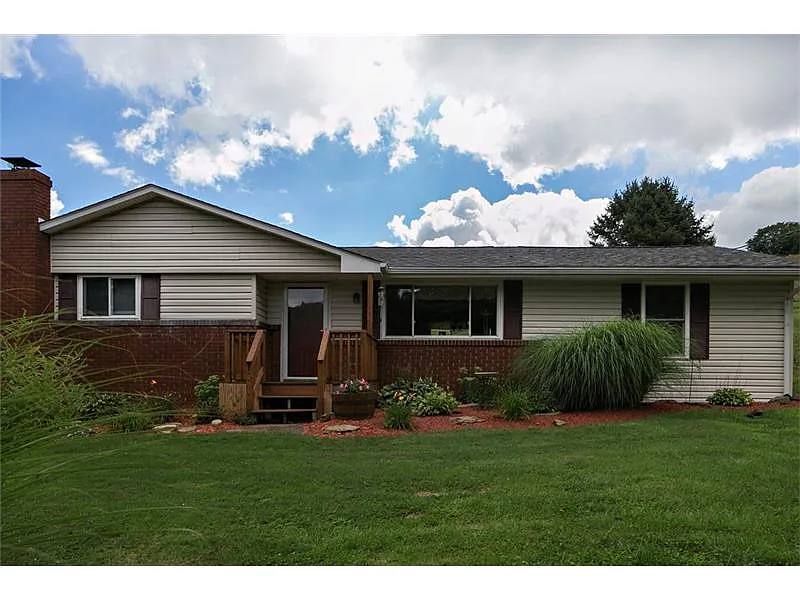 6097 Pleasant Valley Rd photo 1