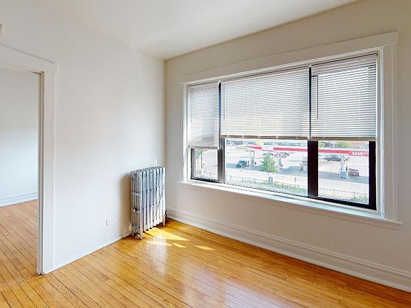 2nd image of 4846 W North Ave APT 3N