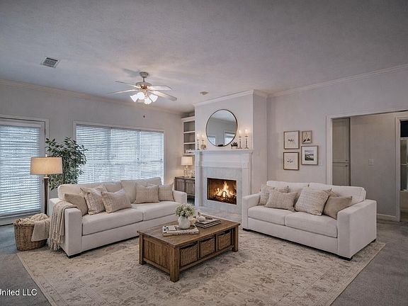 5th image of 271 Azalea Ct