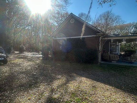 5th image of 8800 Enon Rd