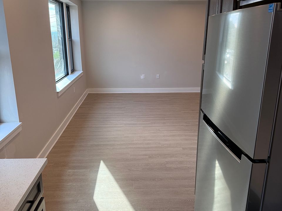 Spacious one bedroom in new building