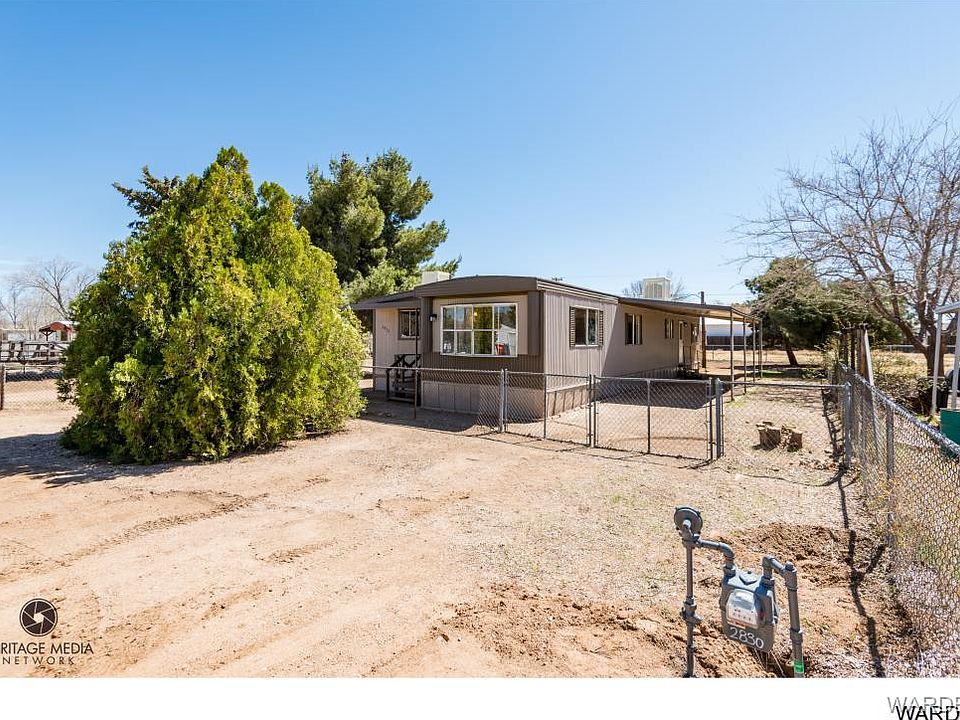 1st image of 2830 E McVicar Ave
