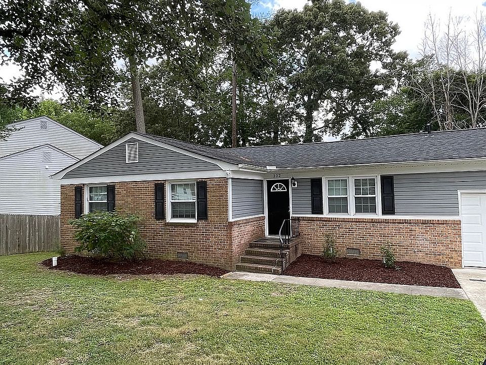 302 Hubbard Lane