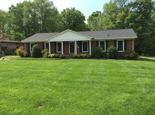 900 Wagoner Rd, Elon, NC 27244