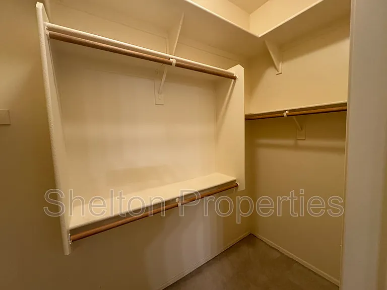 21163 W Sunrise Ln — Photo 9