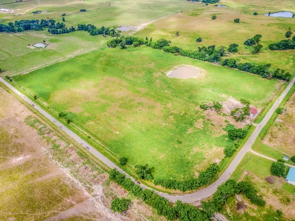 LOT 7 Spring St, Sulphur Springs, TX 75482