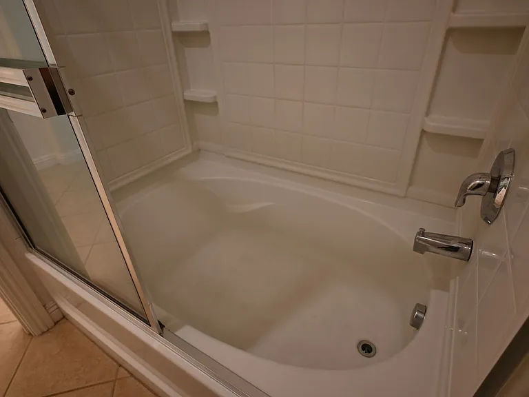 5472 Overlook Valley St — Photo 32