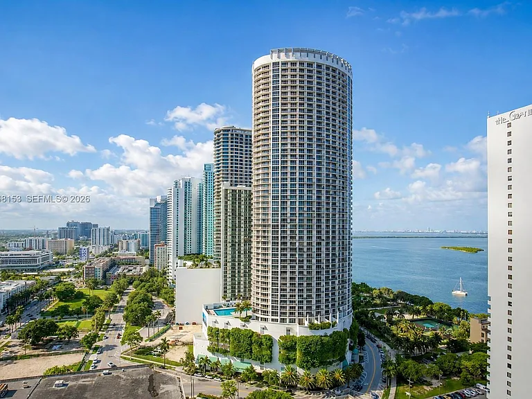 1750 N Bayshore Dr #1908 — Photo 8