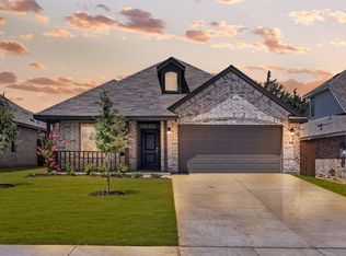 548 Lela Cir, Keene, TX 76059