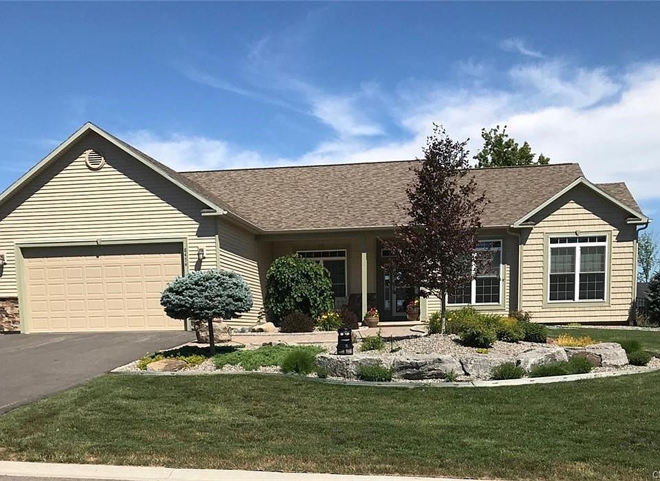 1st image of 8474 Newbury Pl