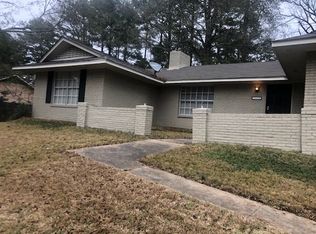 2220 Scanlon Dr, Jackson, MS 39204