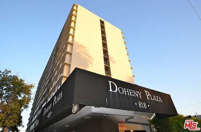 1st image of 818 N Doheny Dr APT 408
