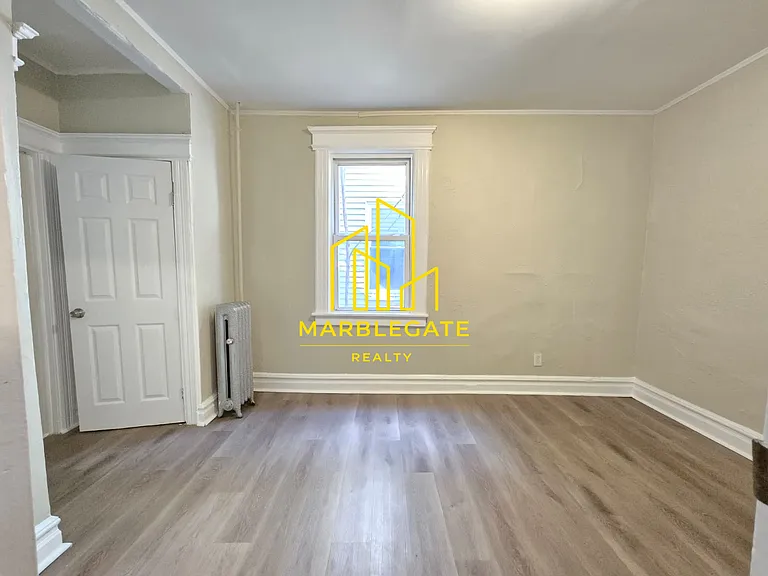 115-117 Seymour Ave #11 — Photo 4