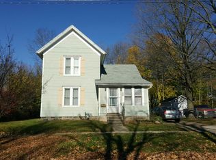 232 5th Ave, Three Rivers, MI 49093