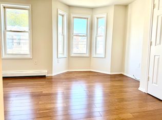421 S 16th St #A, Newark, NJ 07103
