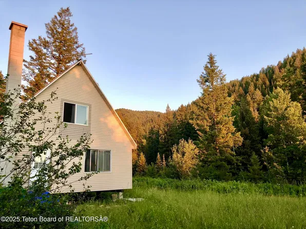 466 Willow Creek Canyon Rd, Bedford, WY 83112