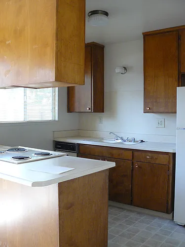 555 E 3rd Ave #J Photo 1