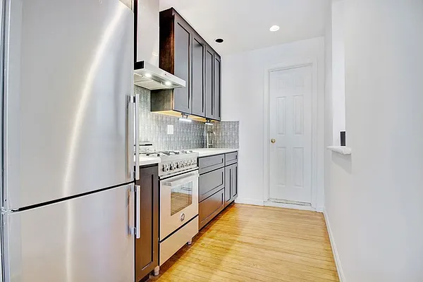 Sold by Mont Sky Real Estate | media 9