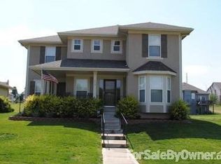 413 N Silver Hill St, Olathe, KS 66061