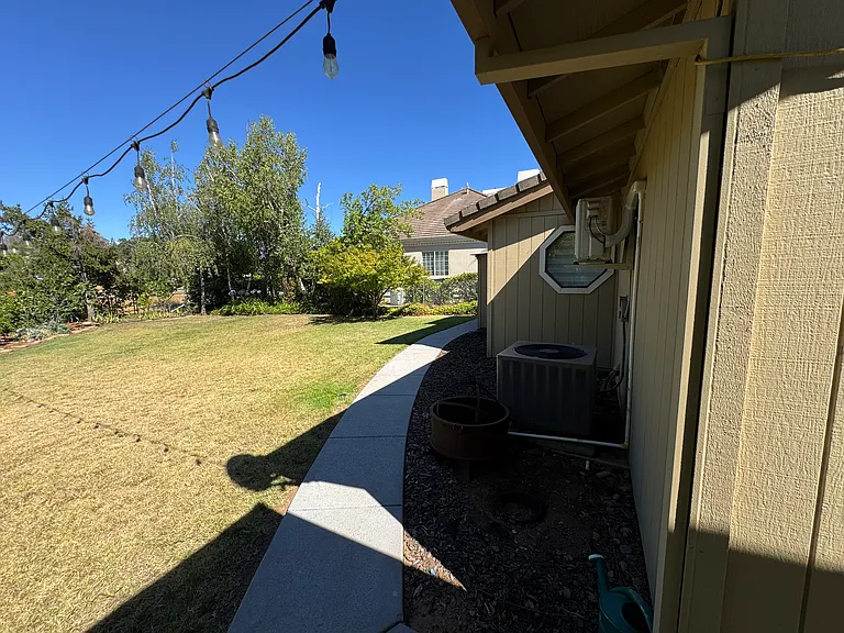 2965 Boeing Rd — Photo 27