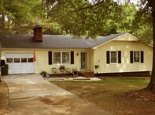 100 W Merlin Dr, Knightdale, NC 27545