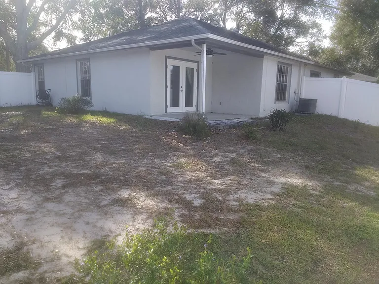 3721 Farnham Ct — Photo 25