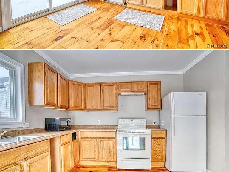 516 E Grand River Ave #1 — Photo 7