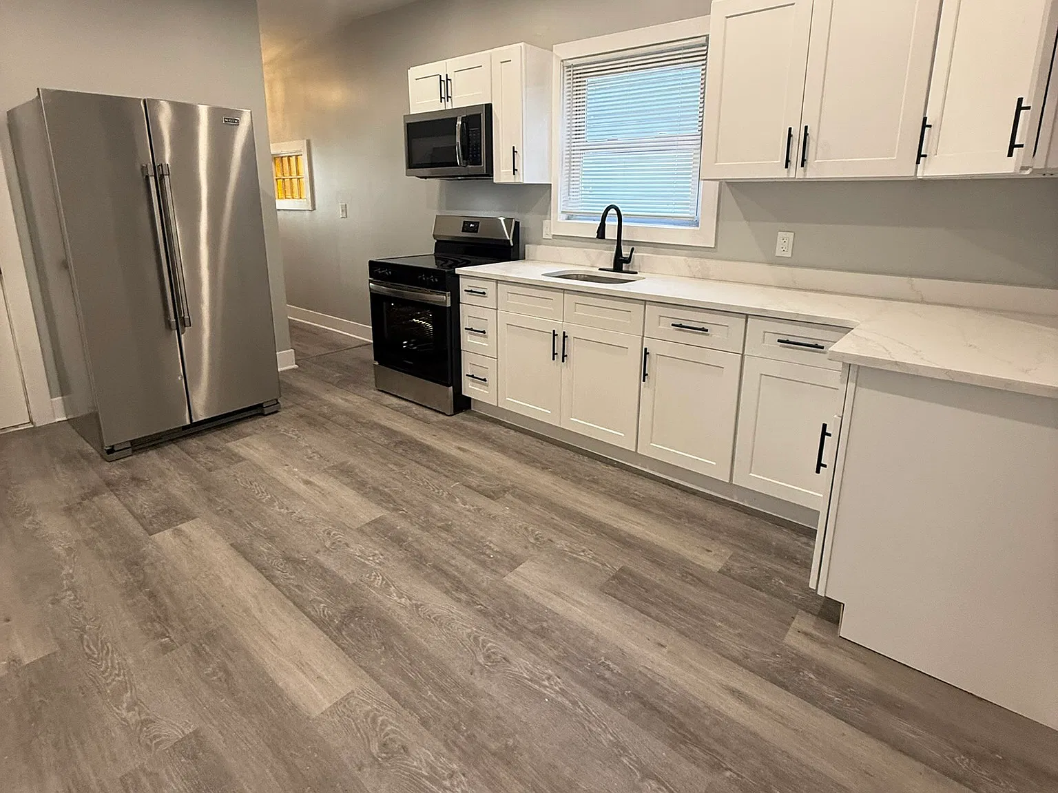 4 bed, 1300 sqft, $2,500 — Photo 4