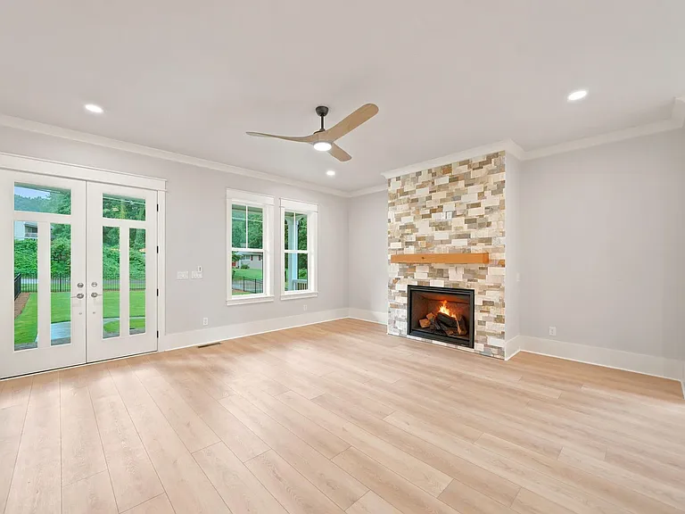1396 Old Magnolia Way — Photo 8