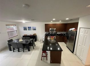 14960 SW 40th St, Miami, FL 33185