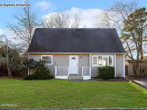 1235 Brandywine Drive, Toms River, NJ 08753