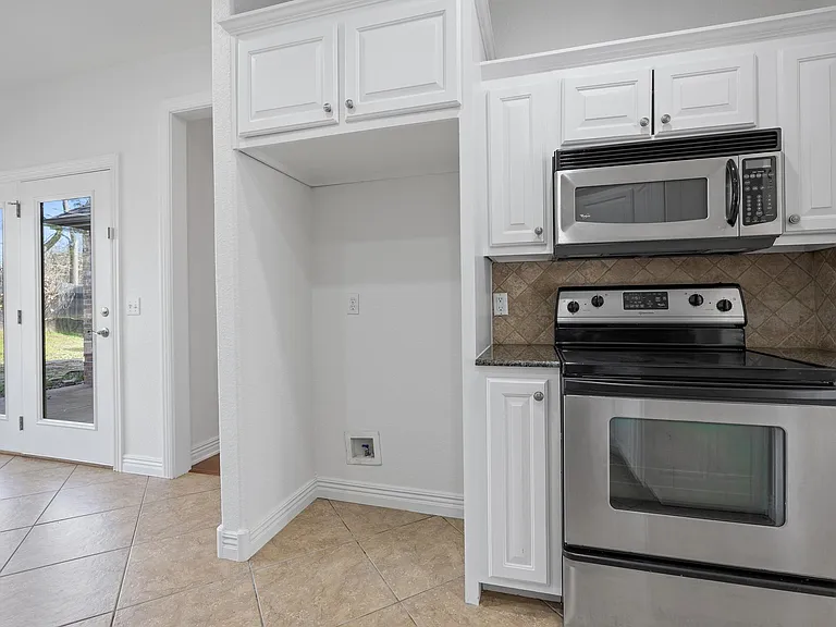 514 S Pierremont Dr — Photo 15
