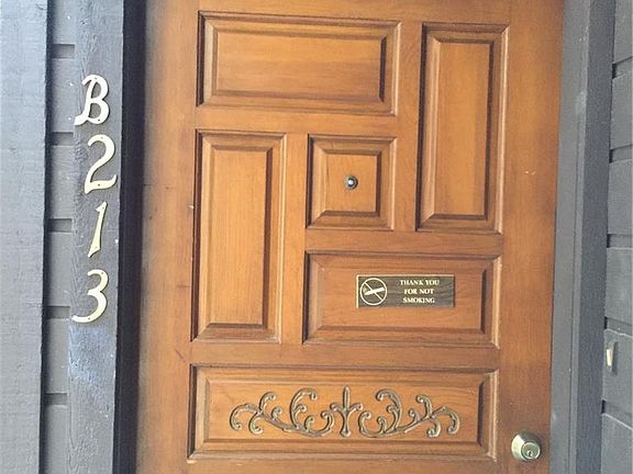 5th image of 371 W Lincoln St APT B213