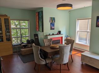 4155 Central Blvd #207, Burnaby, BC V5H 4X2