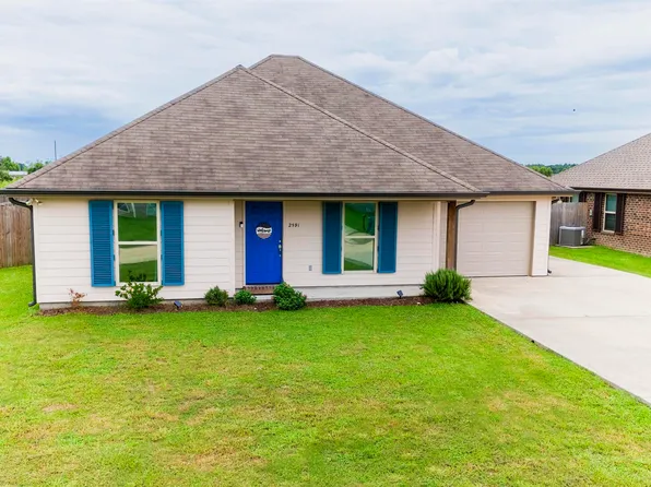 2591 Pineridge St, Thibodaux, LA 70301
